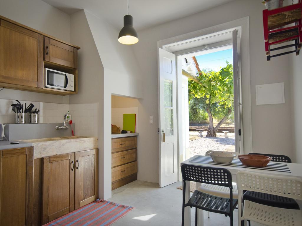 Marvão Train Spot Guesthouse חדר תמונה
