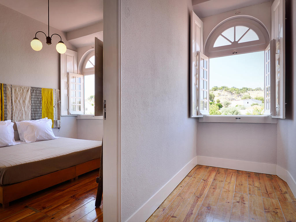 Marvão Train Spot Guesthouse מראה חיצוני תמונה