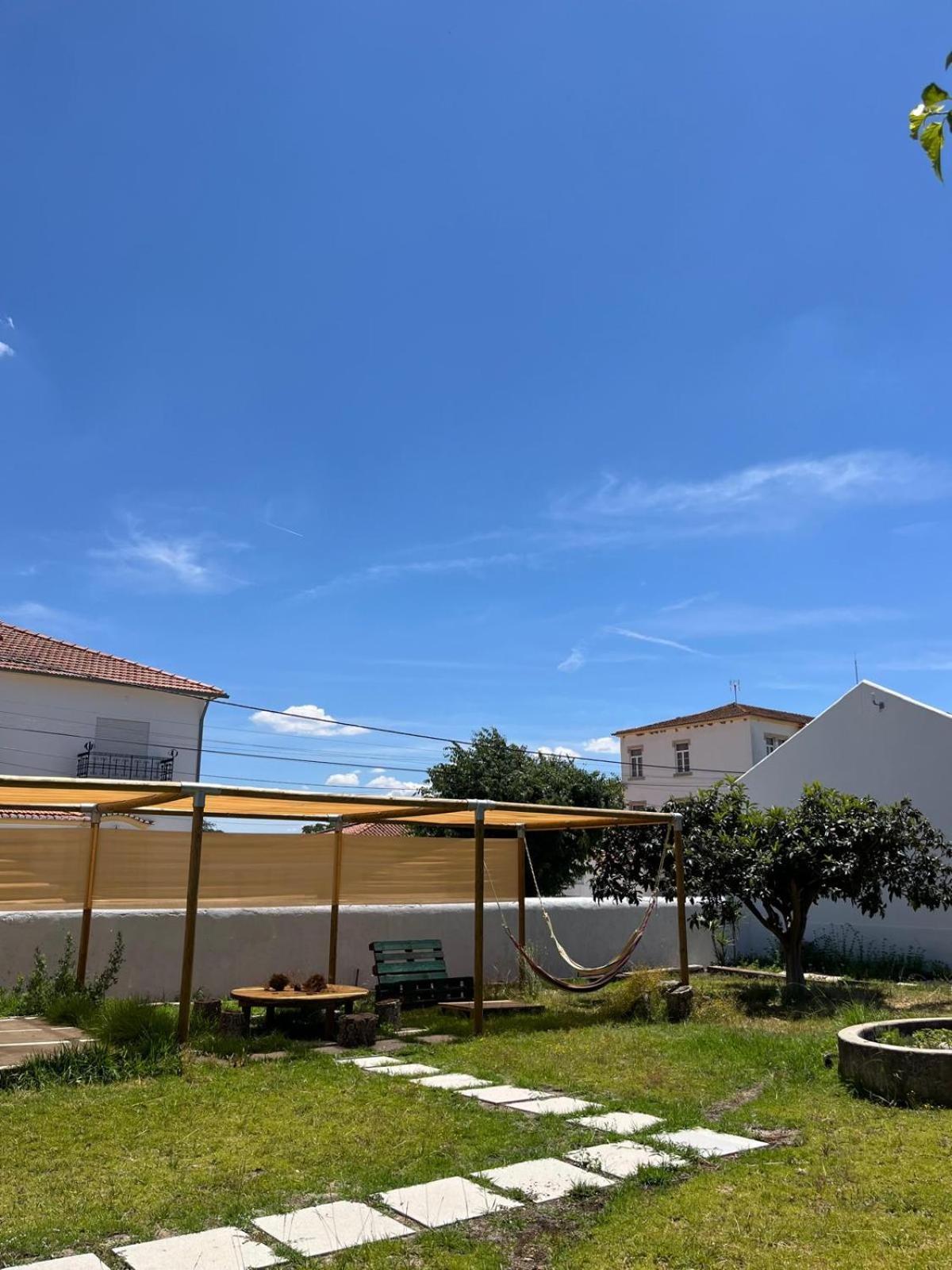Marvão Train Spot Guesthouse מראה חיצוני תמונה