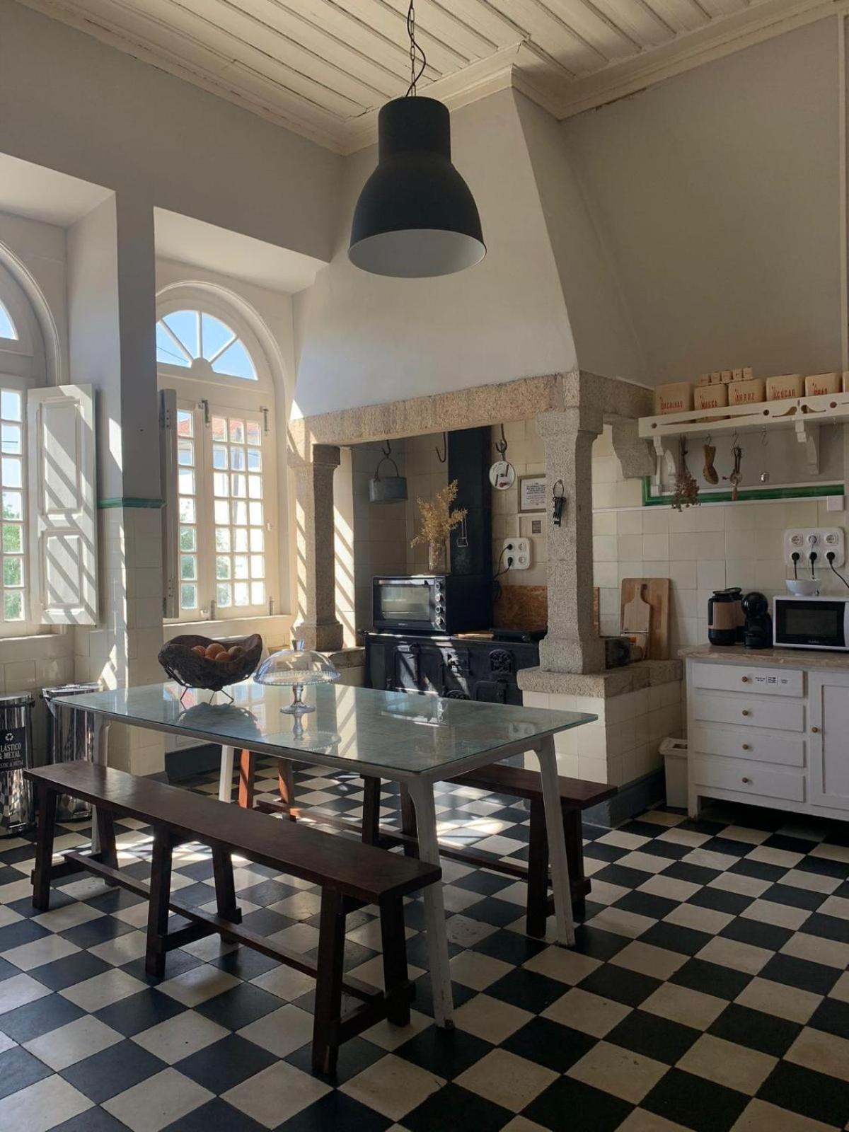 Marvão Train Spot Guesthouse מראה חיצוני תמונה