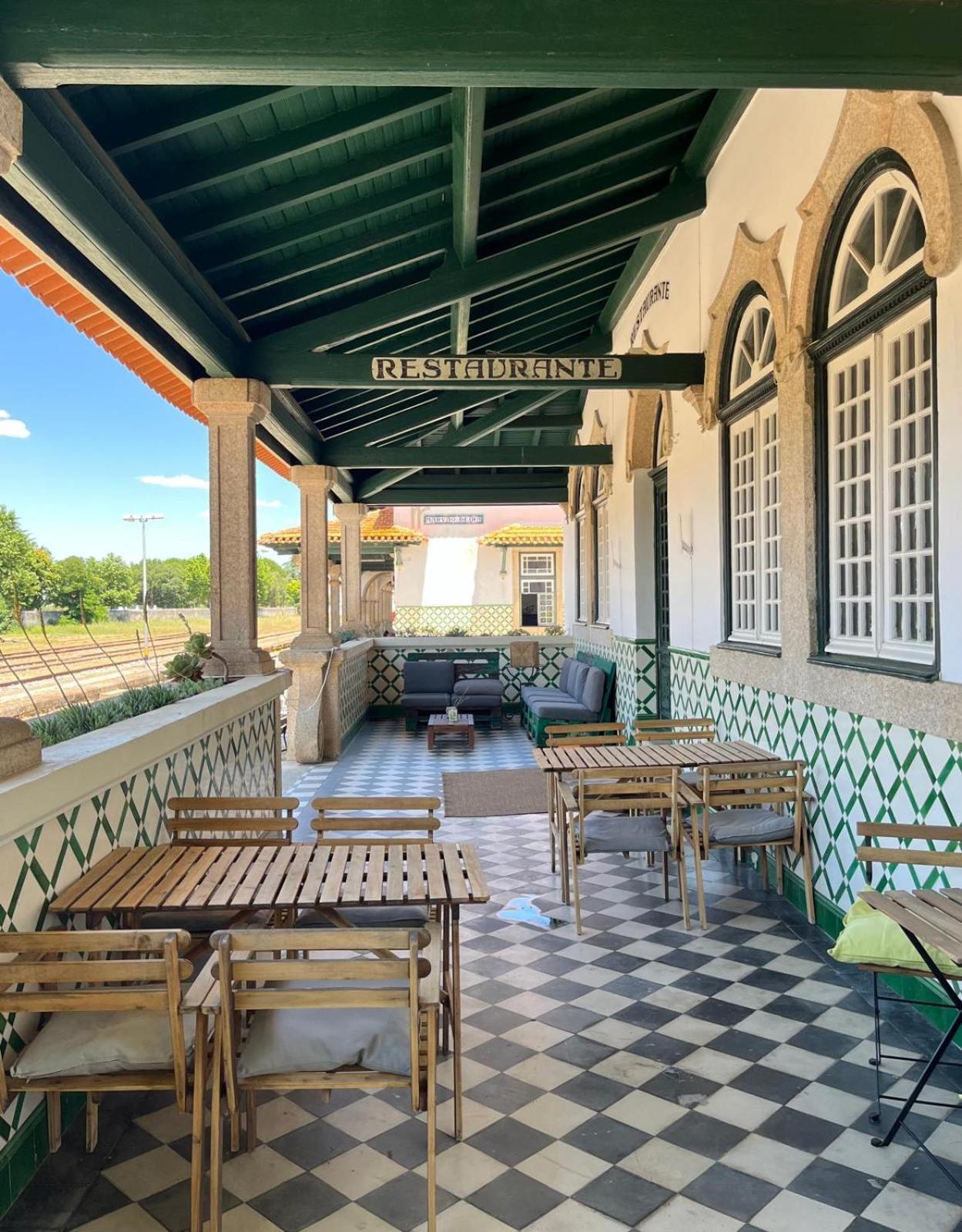 Marvão Train Spot Guesthouse מראה חיצוני תמונה